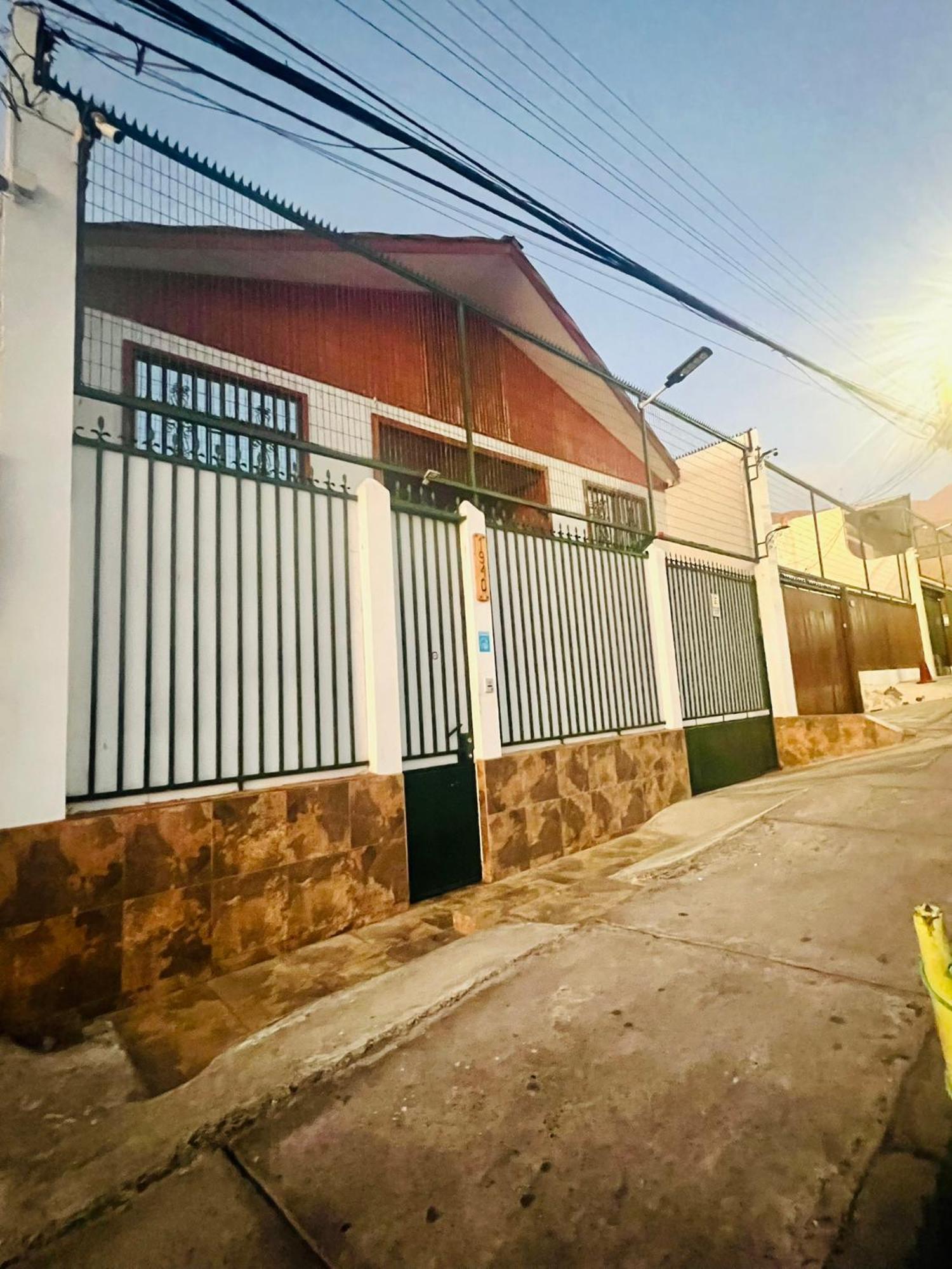 ホテル Casa Cavancha イキケ エクステリア 写真